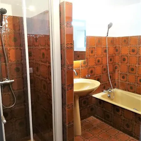 Hotel Le Tilleul De Louise