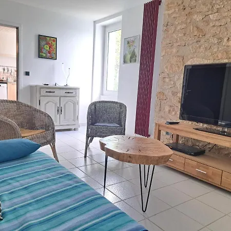Le Tilleul De Louise Hotel 3*